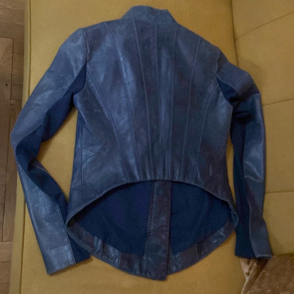 HoT BCBG Leather Jacket; Indigo; Polyester & Rayon Inner Arms; Cropped Back! XXS - Picture 5 of 5